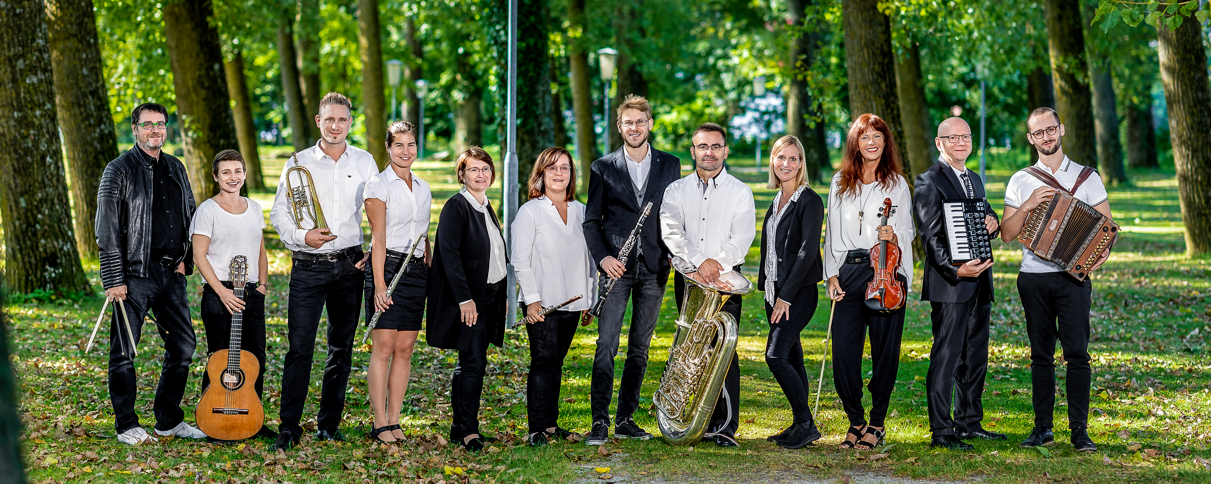 Lehrkörper der Musikschule Großpetersdorf 2021 zVg